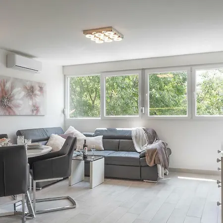 Luxury Bepo Apartment *