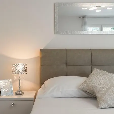 Luxury Bepo Split